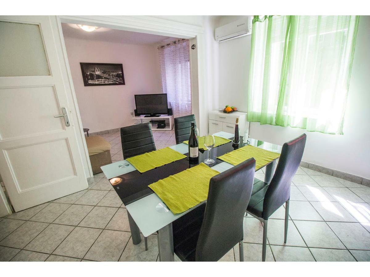 Apartment Nemo Split Buitenkant foto