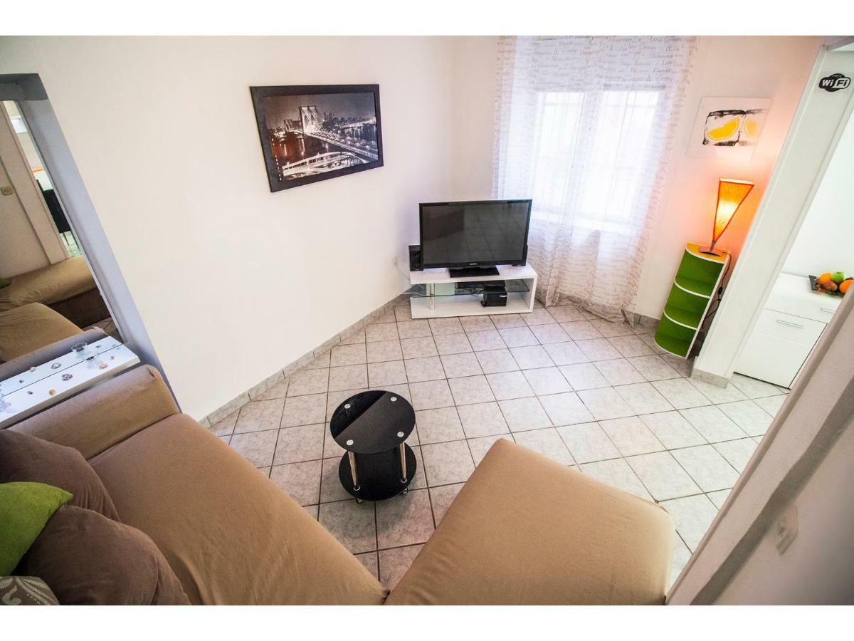 Apartment Nemo Split Buitenkant foto
