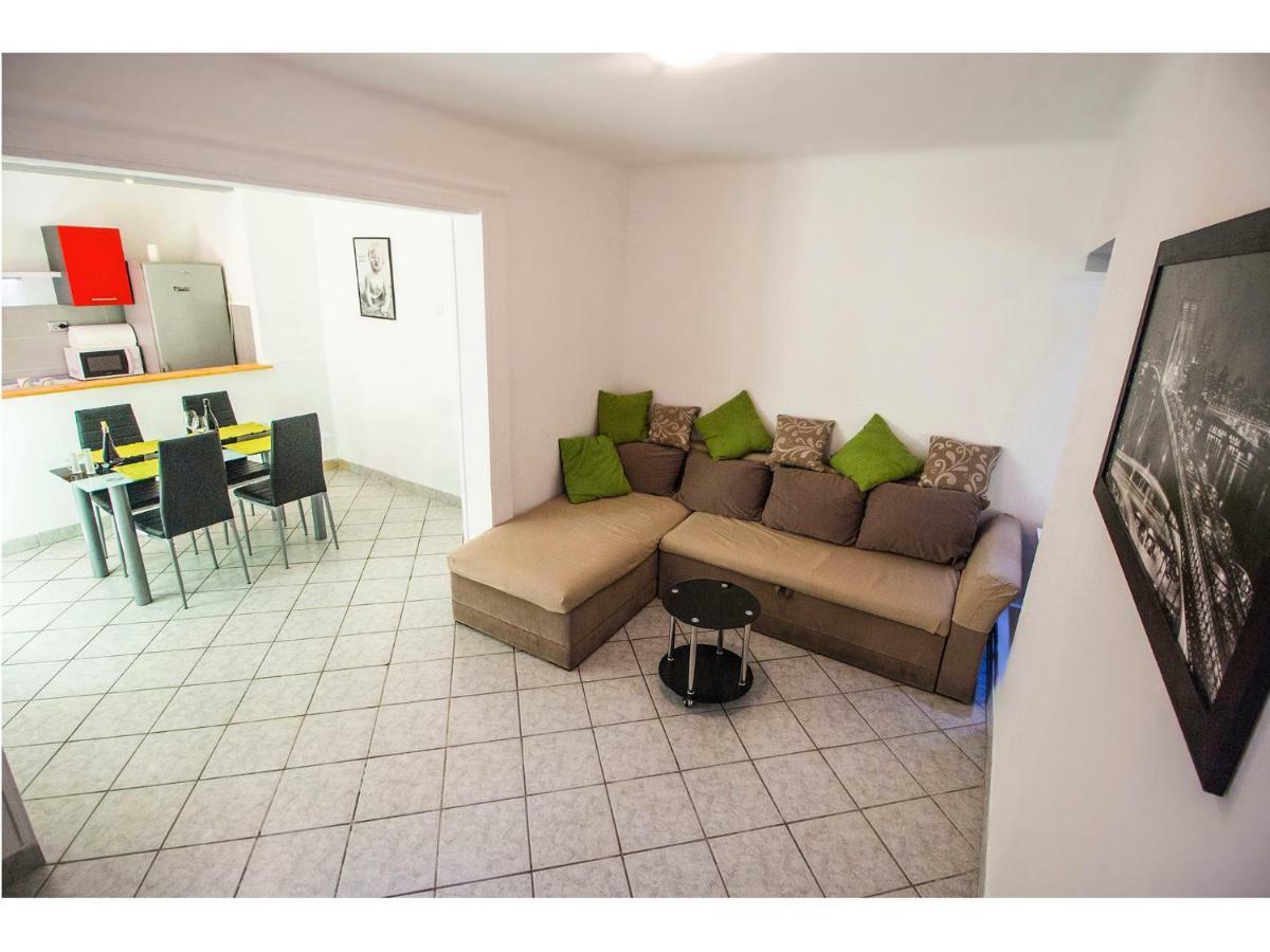 Apartment Nemo Split Buitenkant foto